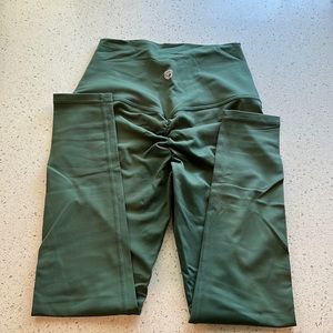 Born Primitive leggings